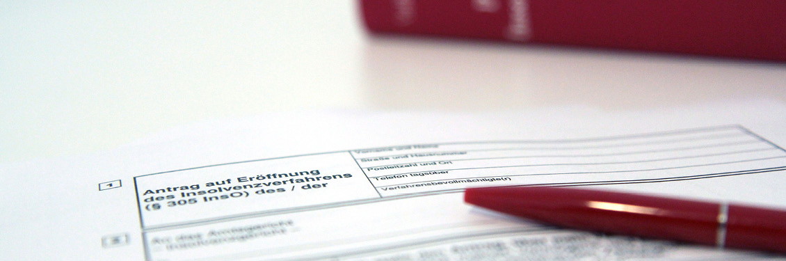 privatinsolvenz-antrag-foto Bild von einem Antrag für Eröffnung des Insolvenzverfahrens