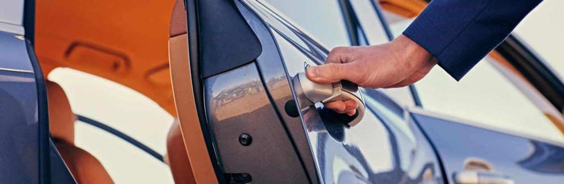 widerruf_autokredit_fehler Bild von einer Autotür