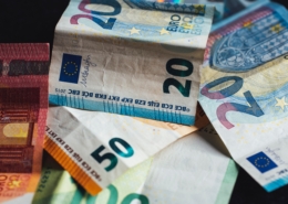 Bild von Geldscheinen